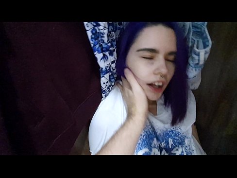 ❤️ Şkafda bacımı tapdım və ona cum kömək etdi ❤️❌ Porno bizdə ﹏
